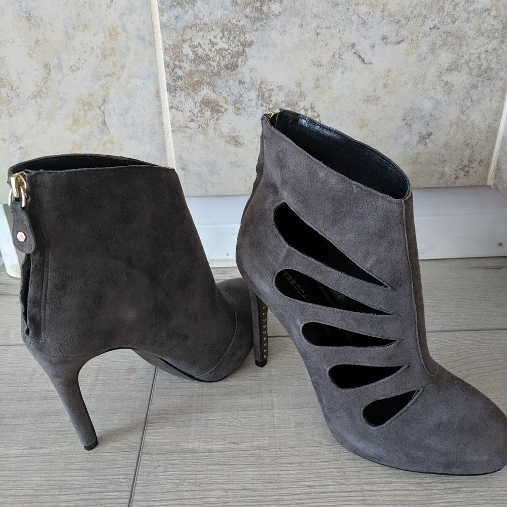Rebecca Minkoff gorgeous 😍 sure shoes with heel accent